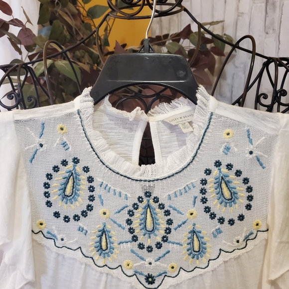 LUCKY BRAND WHITE EMBROIDERED SHIRT SIZE S - Picture 3 of 14